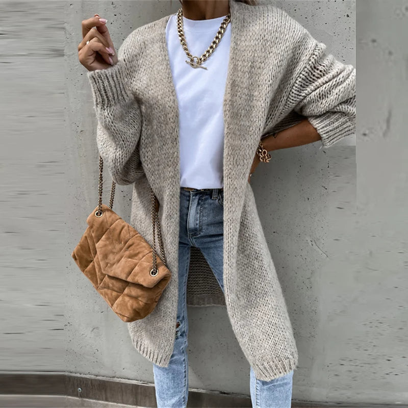 Cardigan elegante da Caxemira para mulheres - comprimento médio e quente para o outono/inverno