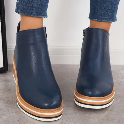 Botins de mulher com fecho e plataforma
