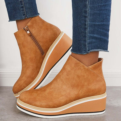 Botins de mulher com fecho e plataforma
