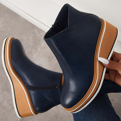 Botins de mulher com fecho e plataforma