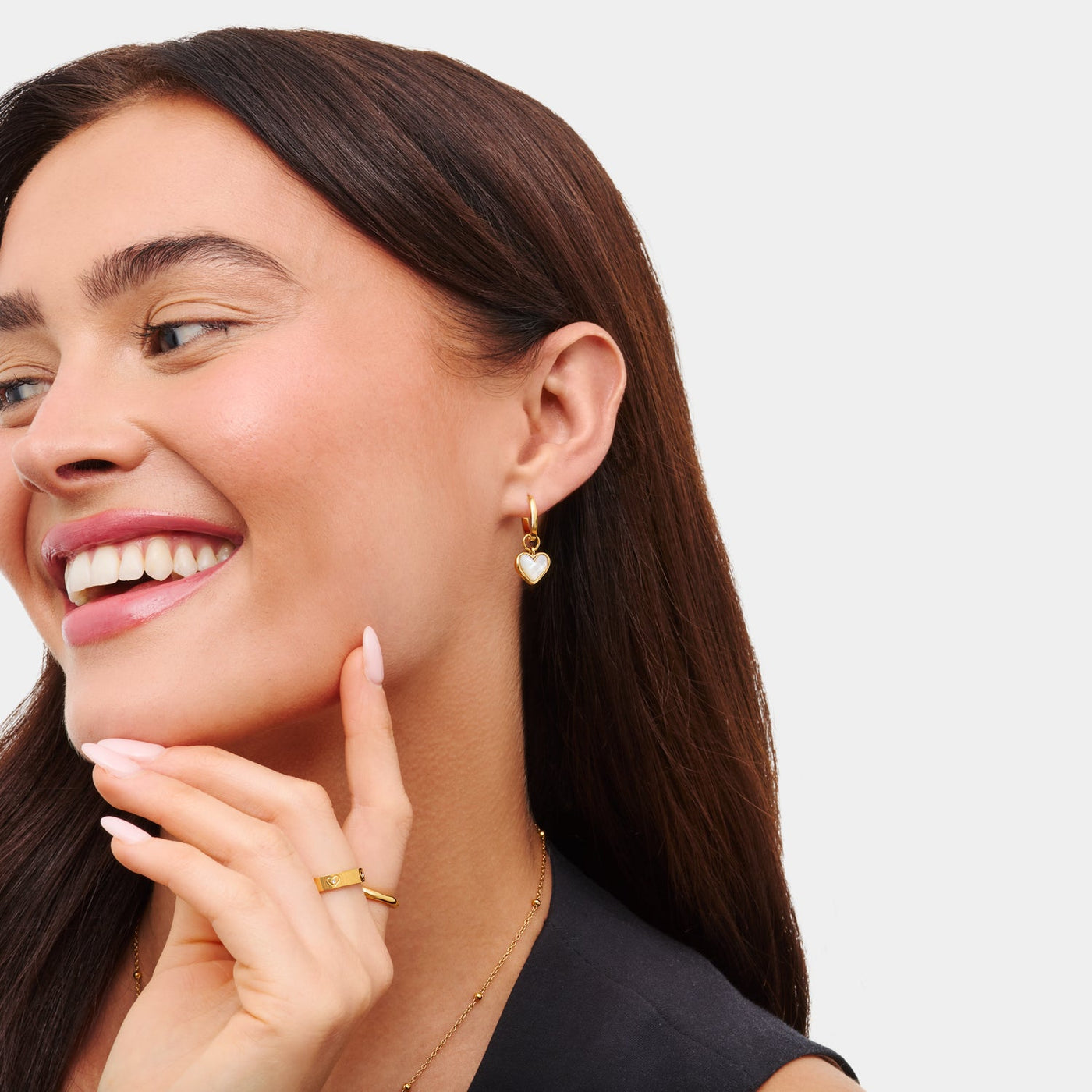 Boucles d'oreilles cœur en quartz blanc (or)