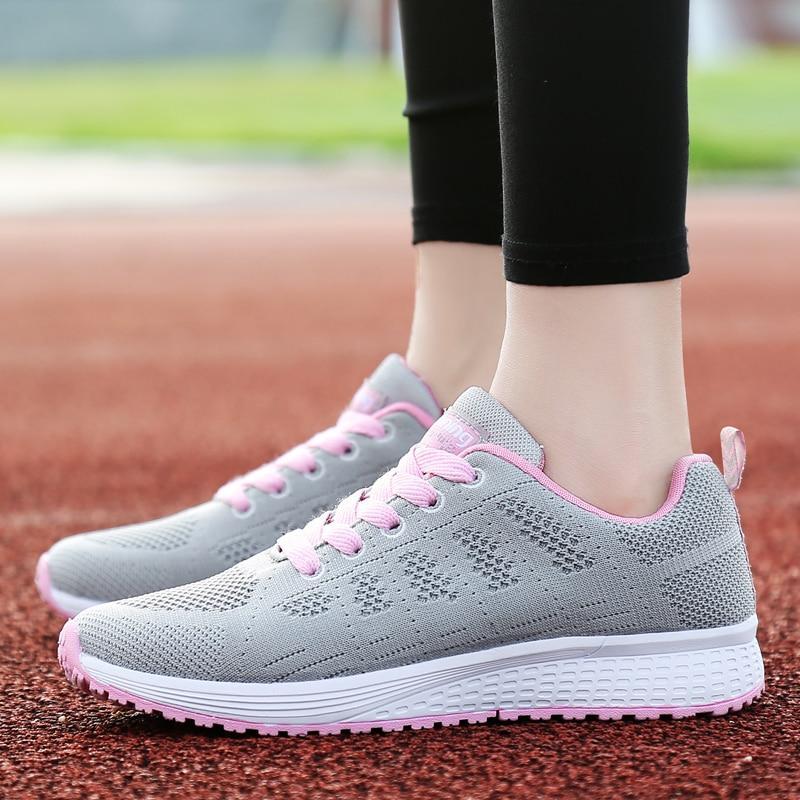 Sapatos de caminhada femininos