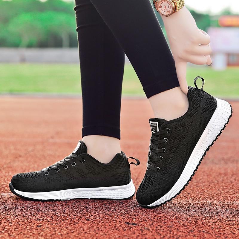 Sapatos de caminhada femininos