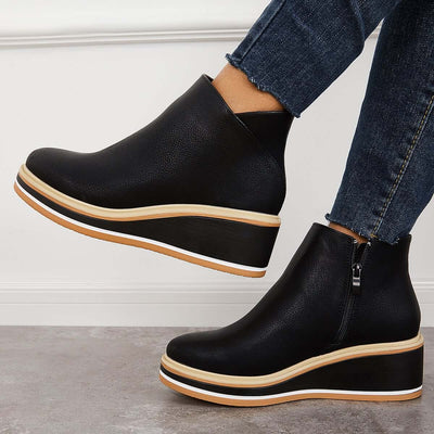 Botins de mulher com fecho e plataforma
