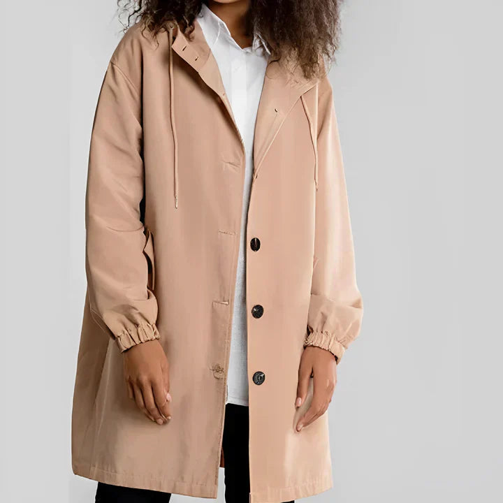 Chaquetón impermeável clássico com capuz feminino