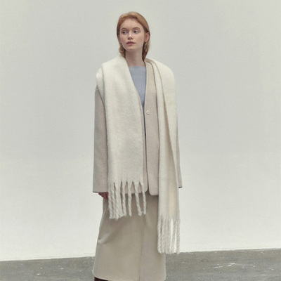 Écharpe femme avec pompon