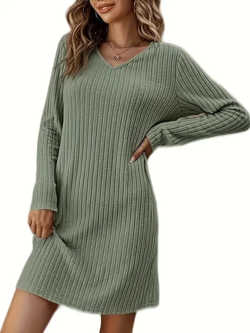 Vestido simples e elegante com decote em V -Gifted