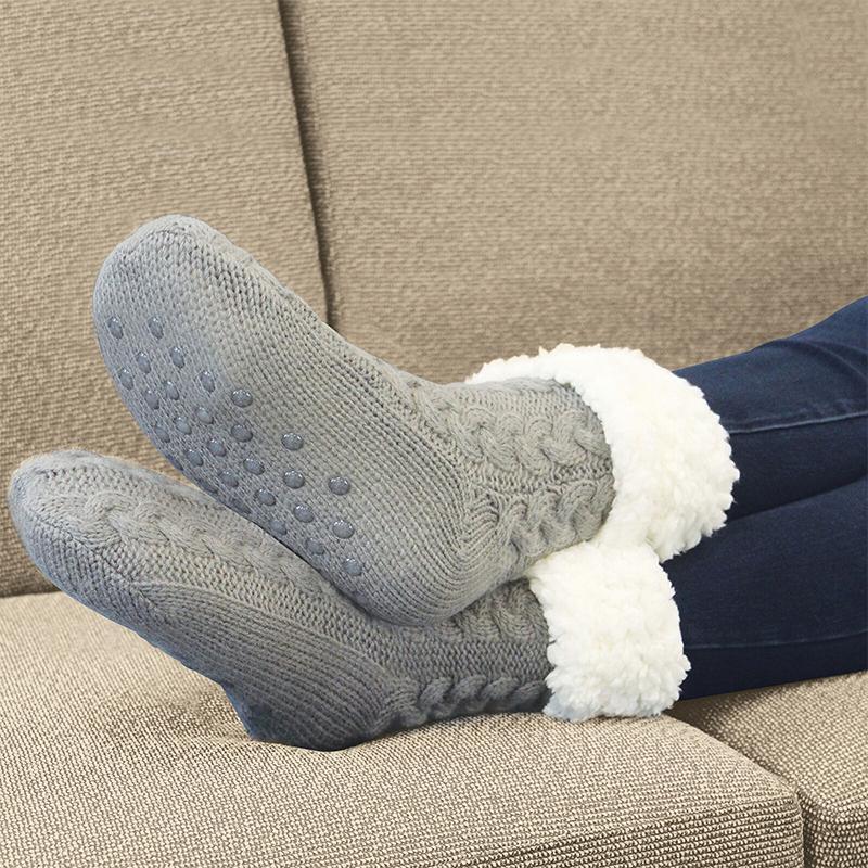 Calzini caldi per l'inverno: per godersi piacevoli serate a casa