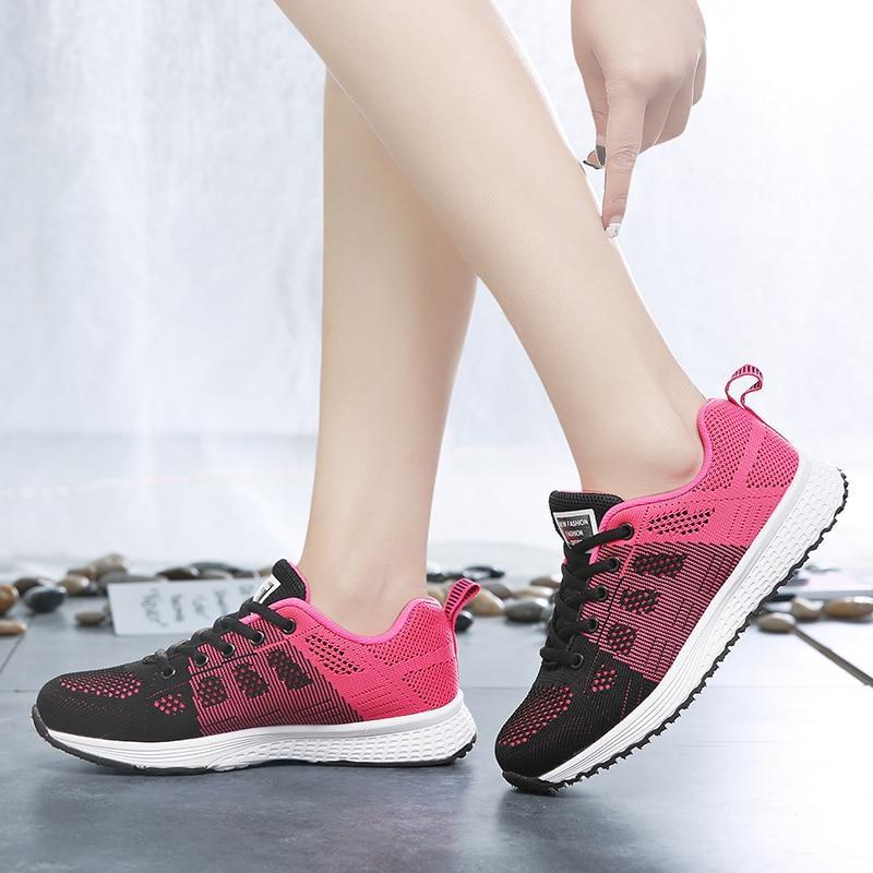 Sapatos de caminhada femininos