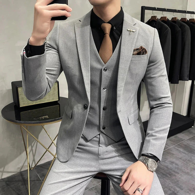 Conjunto de três peças finas adequadas para homens | Formal