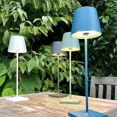 Lâmpada de mesa de LED à prova d'água com Alexa: design minimalista e controle de voz