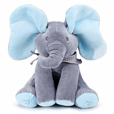 Cantar y jugar a los elefantes de peluche