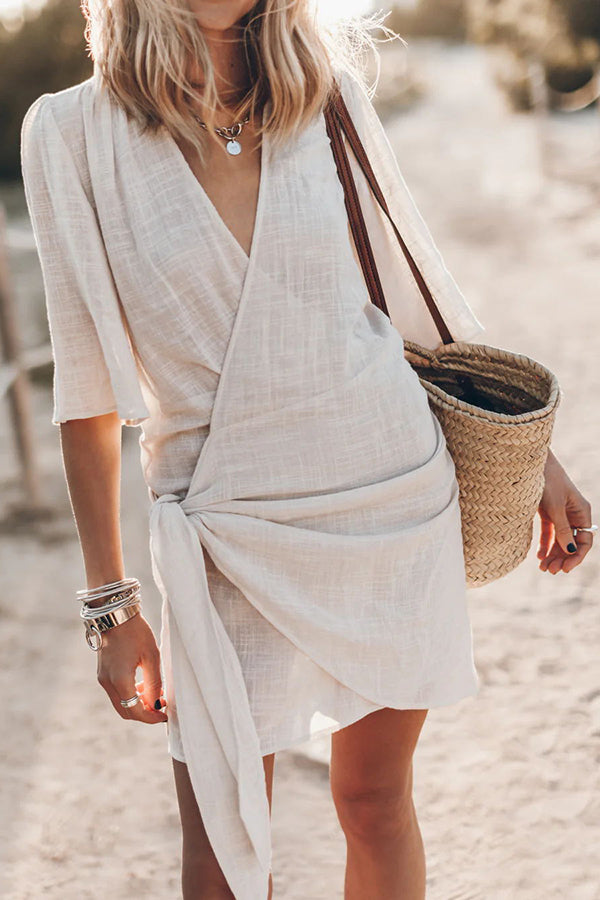 Minivesty de linho feminino - bainha assimétrica e ajuste ajustável para o verão