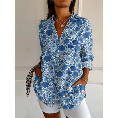 Blusa floral com botões femininos