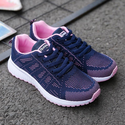 Sapatos de caminhada femininos