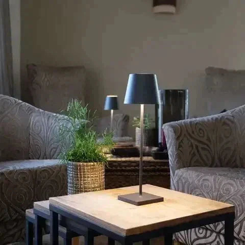 Lâmpada led tátil portátil
