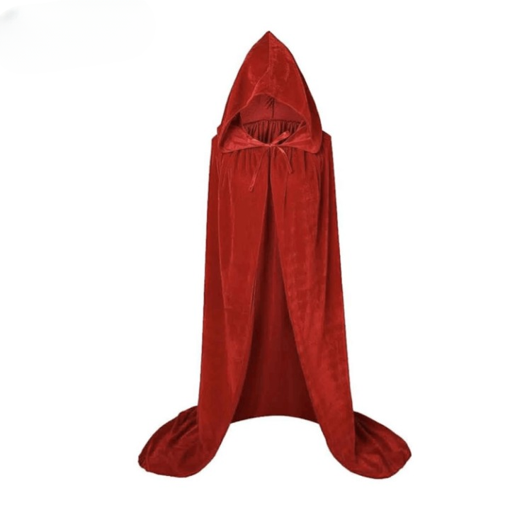 Spookora | capa de veludo, festa de disfarces e espetáculo de Halloween