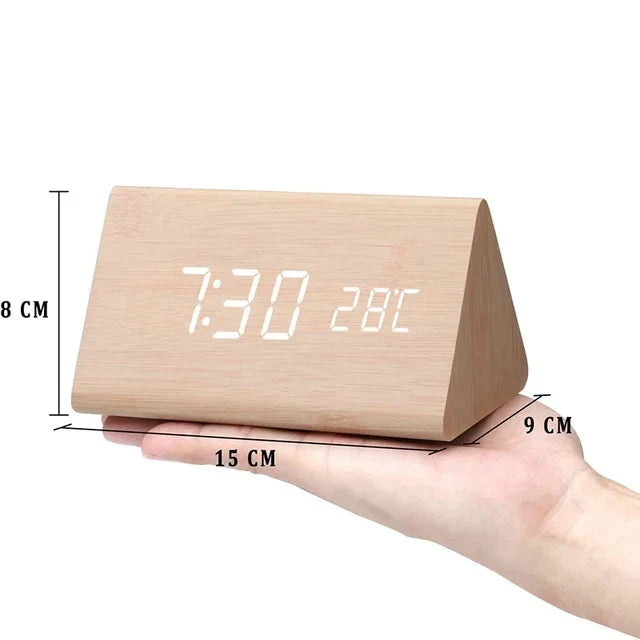 Réveil numérique en bois - écran LED, commande vocale, luminosité réglable