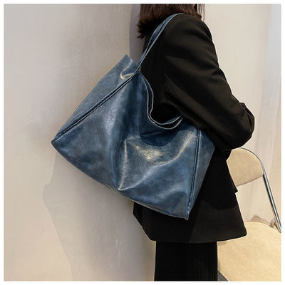 Aurora | Bolsa espaçosa e elegante para senhora