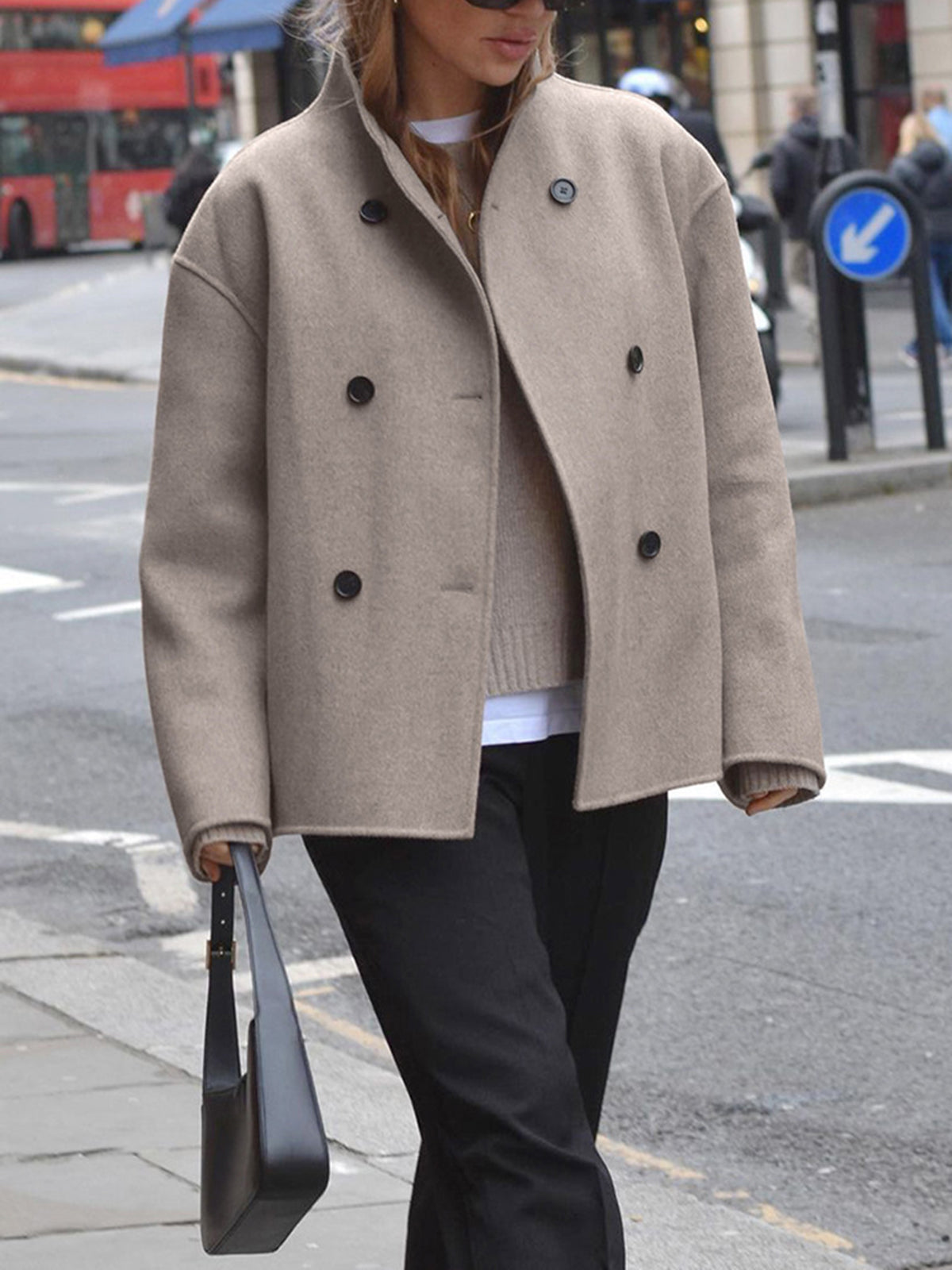 Cortavientos oversize de luxo para mulher