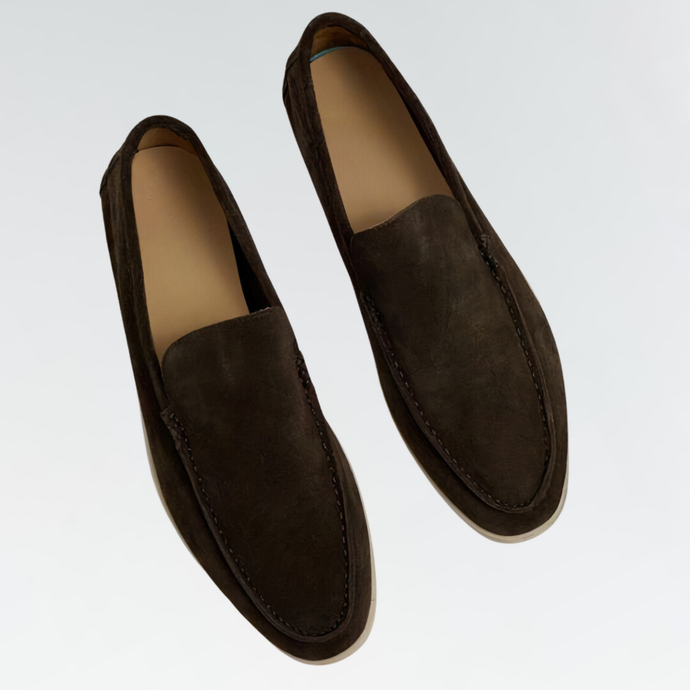 Sapatos de homem com design de corte baixo
