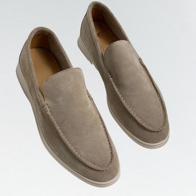 Sapatos de homem com design de corte baixo