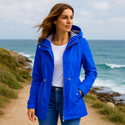 Beatrice | Parka impermeable - Corte ajustable con forro a rayas en la capucha