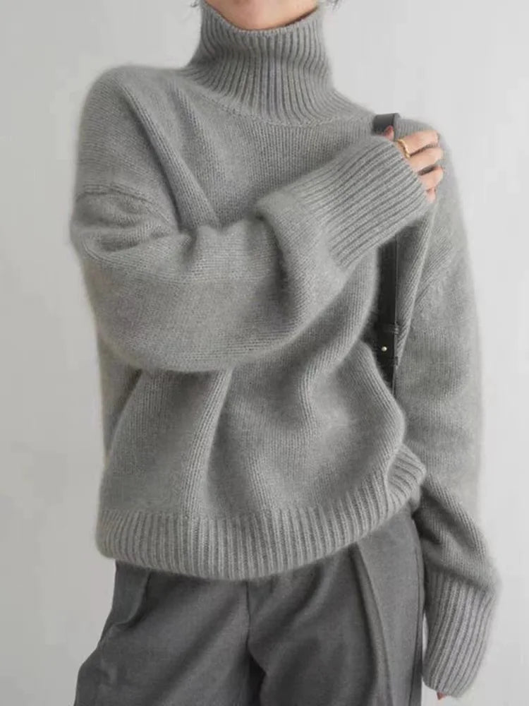 Jersey de pescoço alto e elegante e aconchegante
