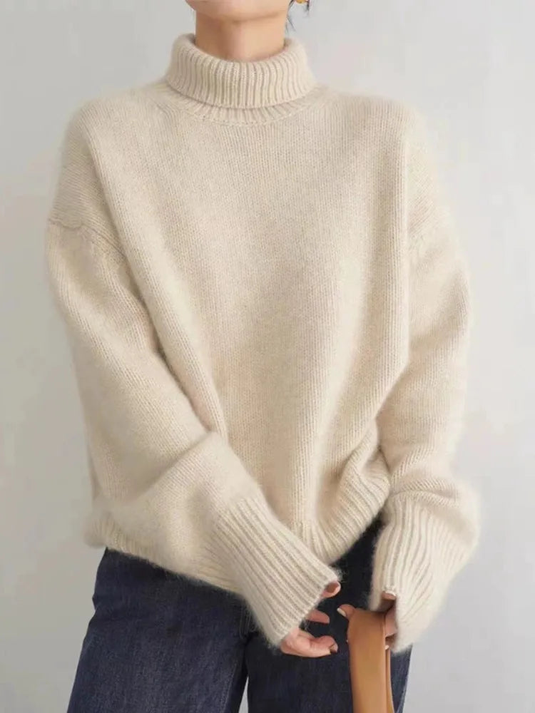 Jersey de pescoço alto e elegante e aconchegante