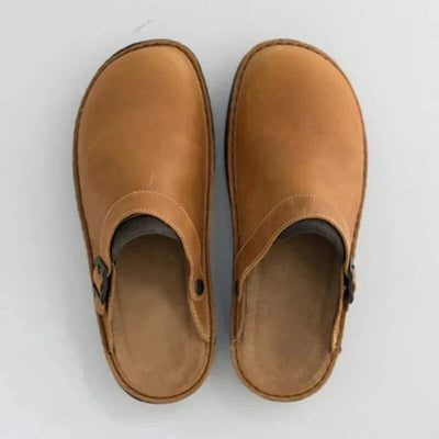 Alexander | Elegantes zuecos slip-on de piel para hombre