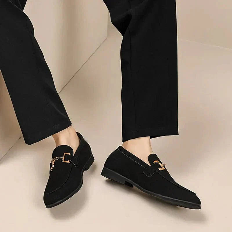 Nero - mocassins de camurça com fivela de metal