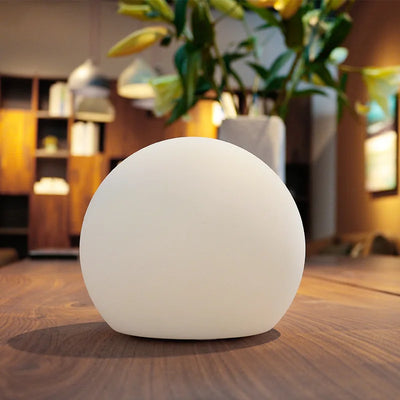 AuraBall | Lámpara de mesa LED dinámica con cambio de color