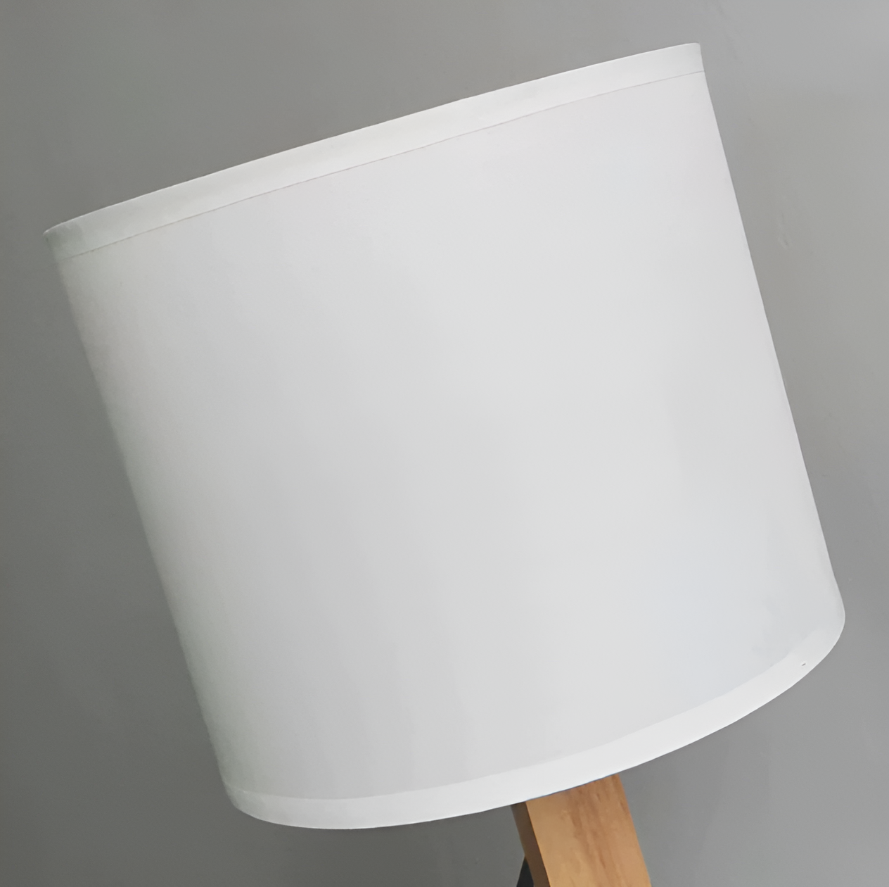 Lâmpada flexível de Woodman - lâmpada de mesa de madeira maciça robótica