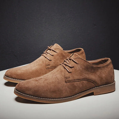 Sapatos de camurça para homens elegantes e estilos sapatos