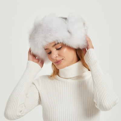 Gorro de inverno esponjoso para mulher com orelhas de animal e design volumoso