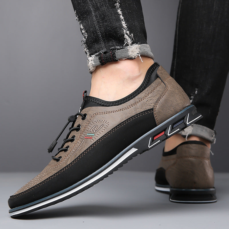 Sapatos de couro veganas casuais feitos à mão