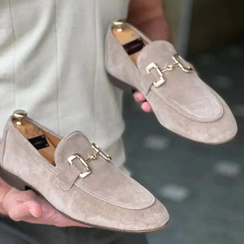 Nero - mocassins de camurça com fivela de metal