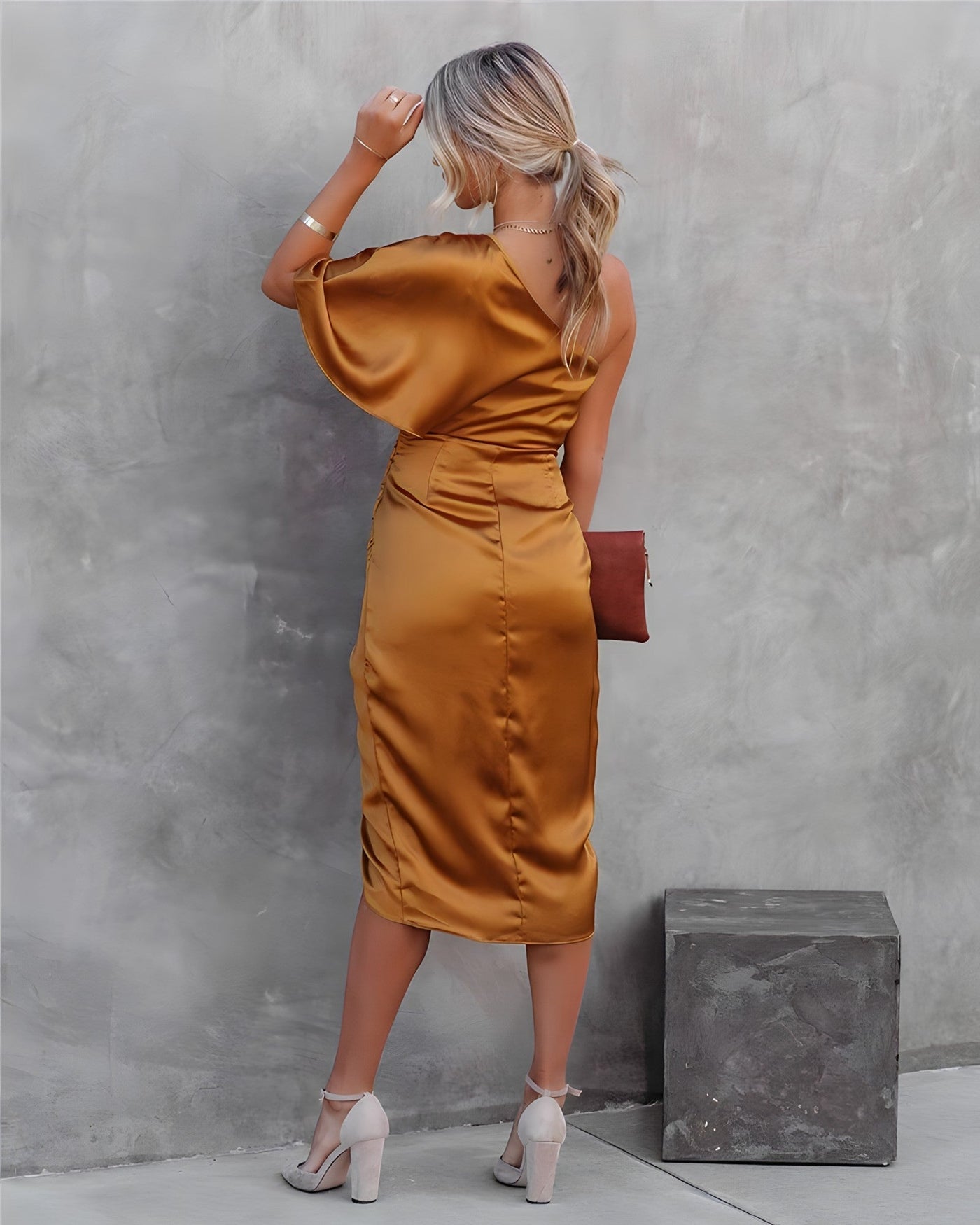 Valentina | Vestido noturno de seda elegante