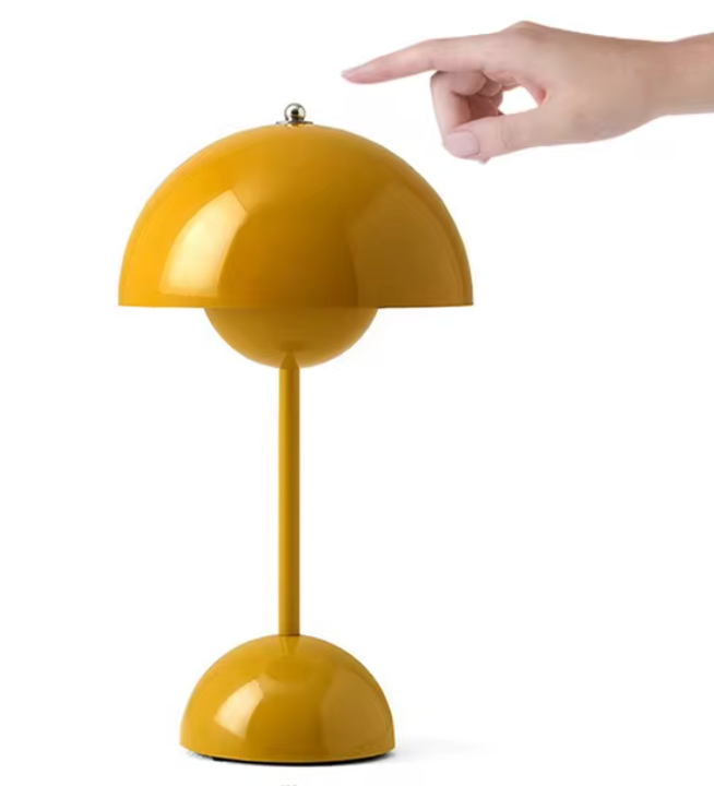 Lâmpada de mesa de LED de onda leve