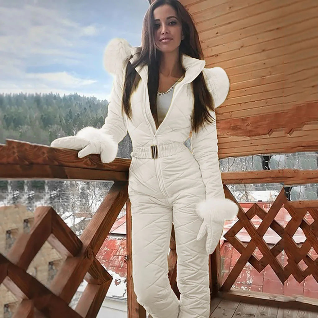 Shei | Mulheres elegantes de inverno em todos os lugares