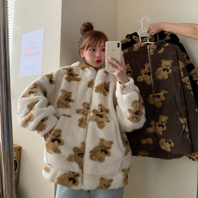 Jaqueta feminina com urso