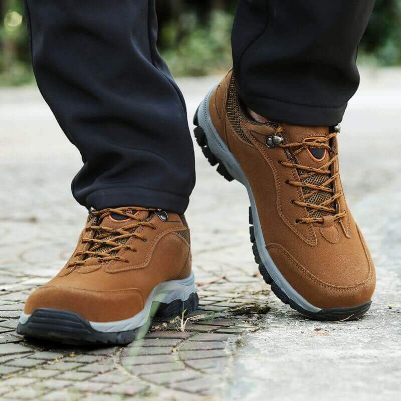 Bota senderismo trabajo y trekking impermeable Marrón