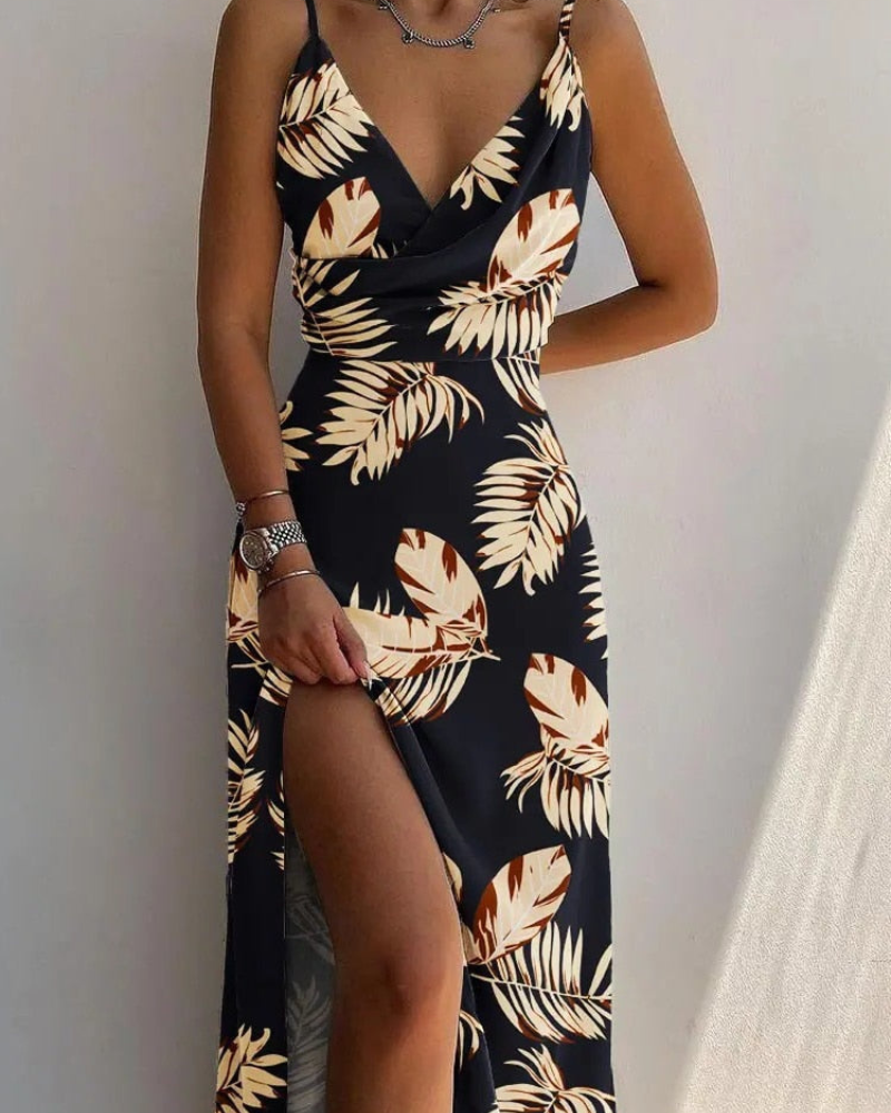 Marfim - vestido com pescoço em V