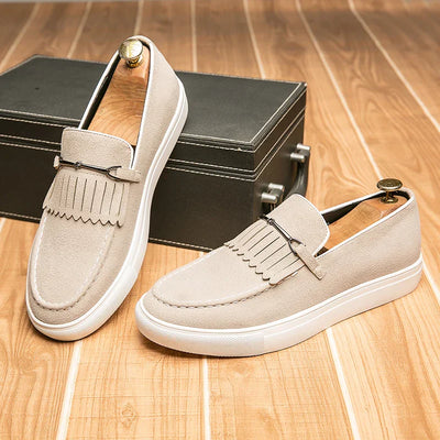 Mocassins elegantes de camurça para homens