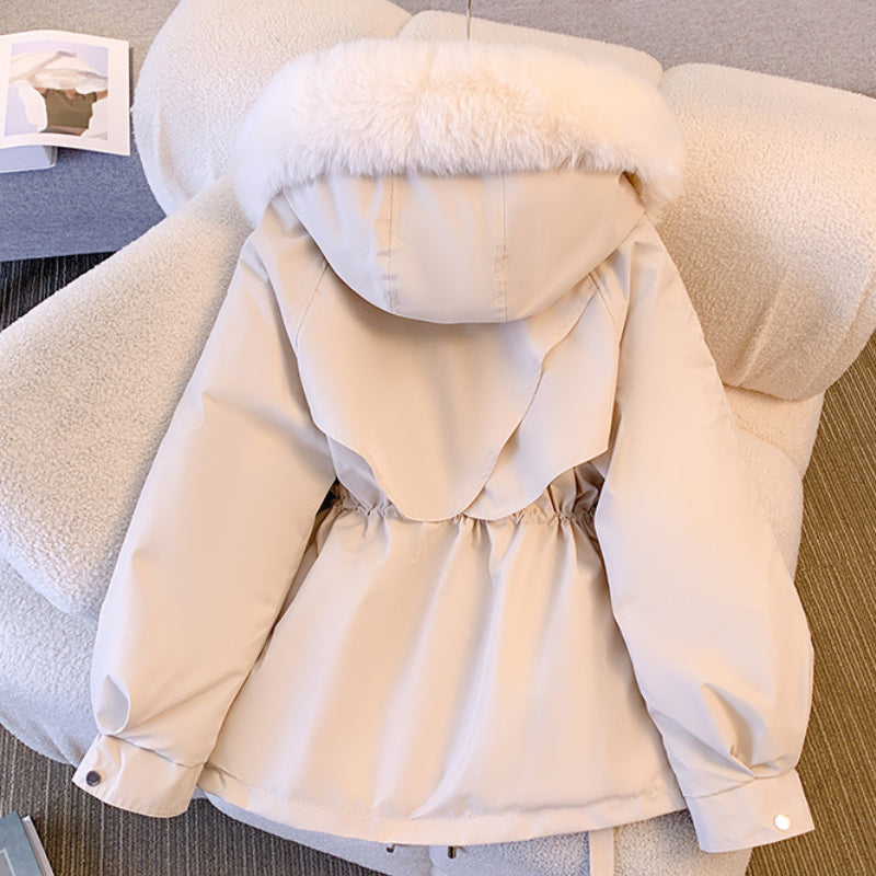 Winterparka | Kapuze mit Kunstpelz | Wärme & Eleganz