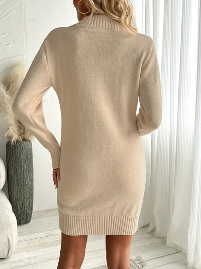 Vestido quente e elegante do pescoço redondo