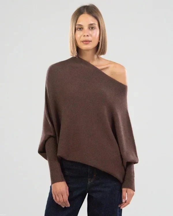 Jersey asymétrique en maille avec épaules découvertes