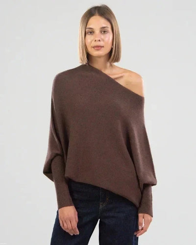 Jersey asymétrique en maille avec épaules découvertes