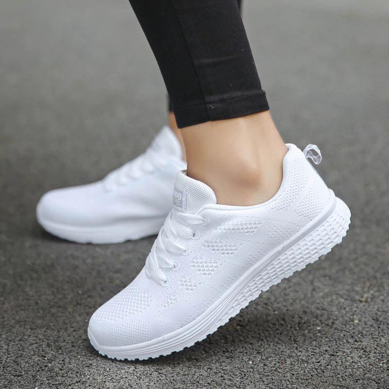 Sapatos de caminhada femininos