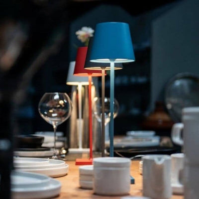 Lâmpada de mesa de LED à prova d'água com Alexa: design minimalista e controle de voz